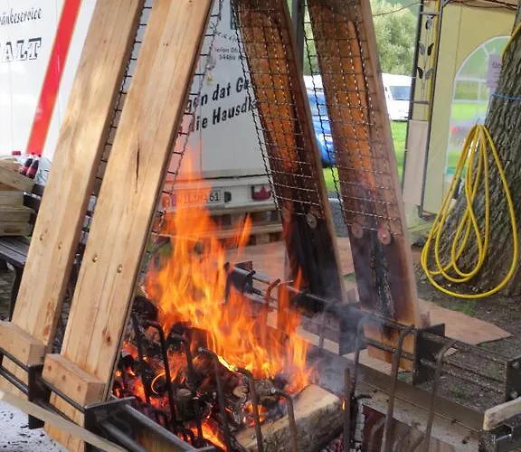 Juffer Flair Restaurant Gaestehaus Brauneberg