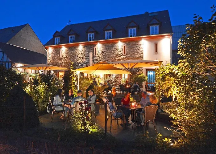 Juffer Flair Restaurant Gaestehaus Brauneberg